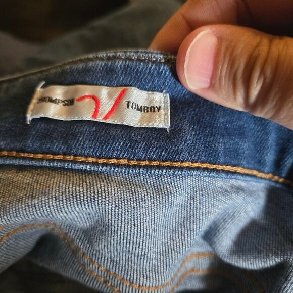 Vigoss 16 Thompson Tomboy Relaxed Fit Blue Jeans - Picture 11 of 12